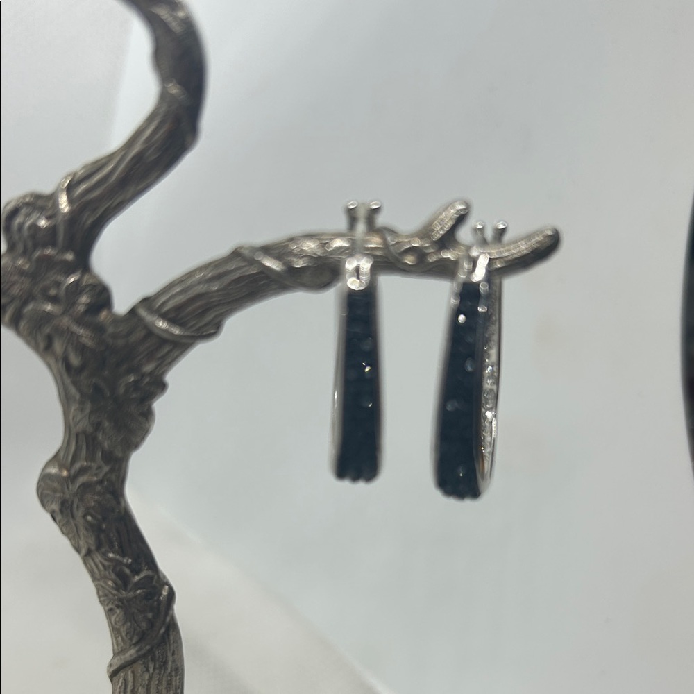NWOT Australian Crystal Elegant Silver and Black Hoop Earrings - Picture 2 of 7